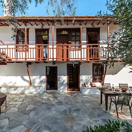 Villa Aletri Pool