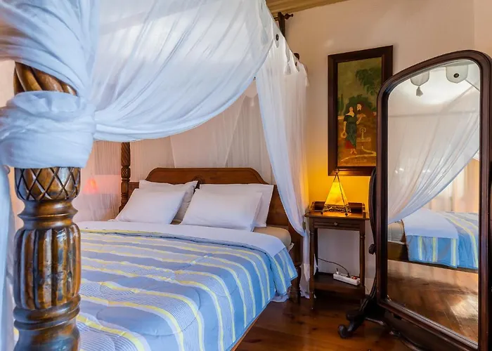 Aletri Pool Skopelos Town